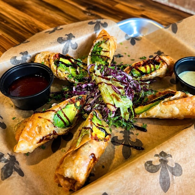 Avocado Roll (Signature).